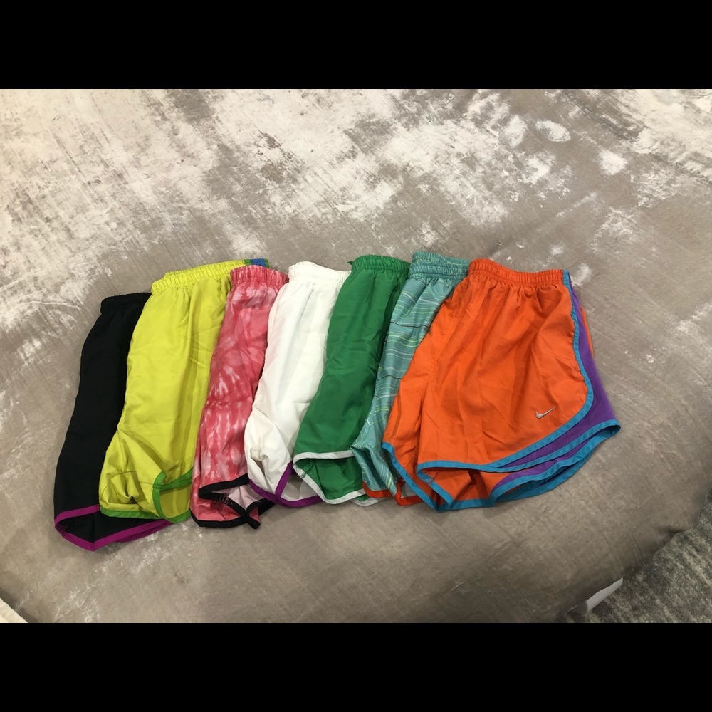 ⭐️Lot of 7 Nike Shorts⭐️